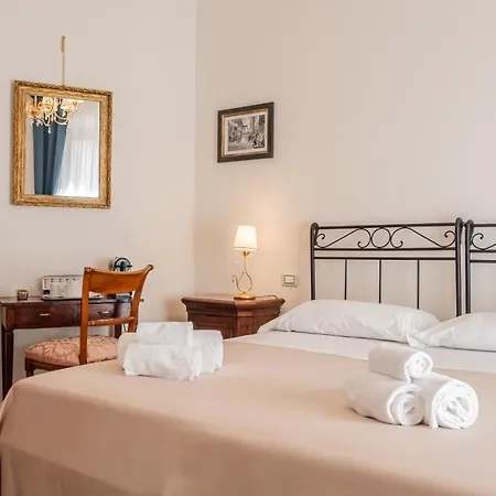 Palazzo Dei Pavoni, Relais Di Charme Bed & Breakfast *