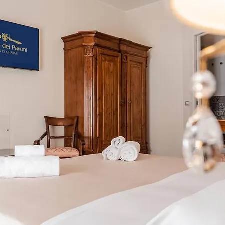 Palazzo Dei Pavoni, Relais Di Charme Bed & Breakfast L'Aquila