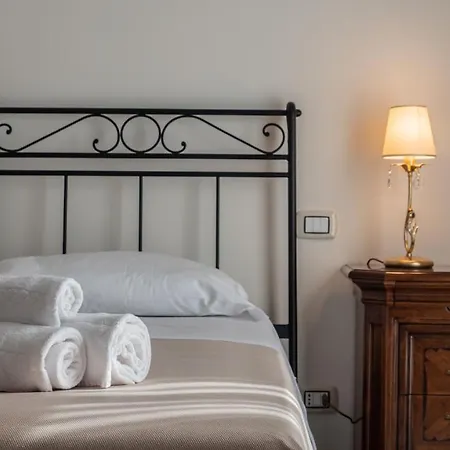 Bed & Breakfast Palazzo Dei Pavoni, Relais Di Charme 4*