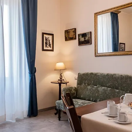 Palazzo Dei Pavoni, Relais Di Charme Bed & Breakfast