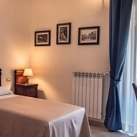 Palazzo Dei Pavoni, Relais Di Charme L'Aquila