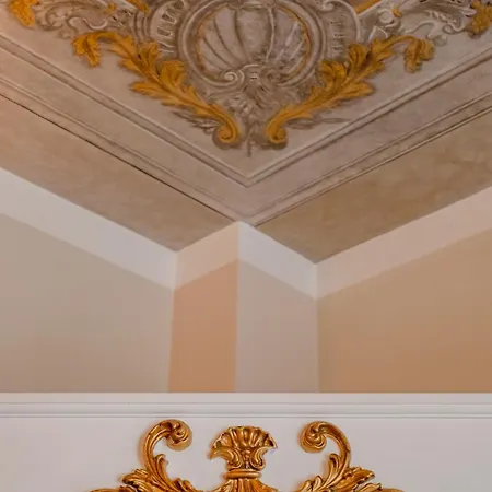 Palazzo Dei Pavoni, Relais Di Charme L'Aquila