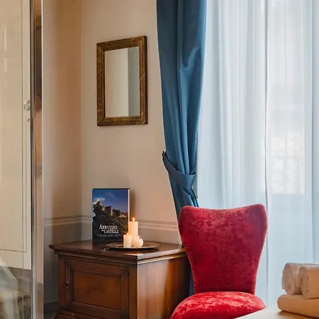 Alojamento de Acomodação e Pequeno-almoço Palazzo Dei Pavoni, Relais Di Charme 4*