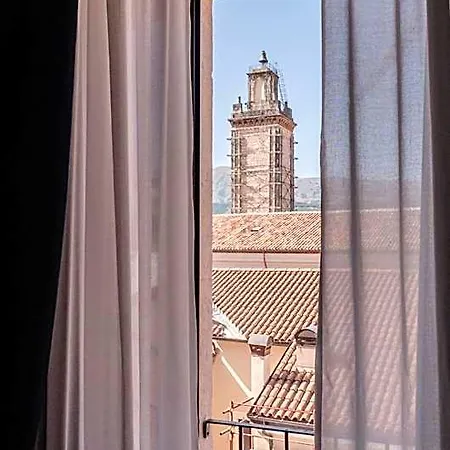 Palazzo Dei Pavoni, Relais Di Charme Bed & Breakfast