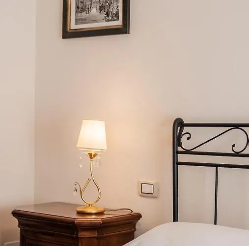 Palazzo Dei Pavoni, Relais Di Charme 4* L'Aquila