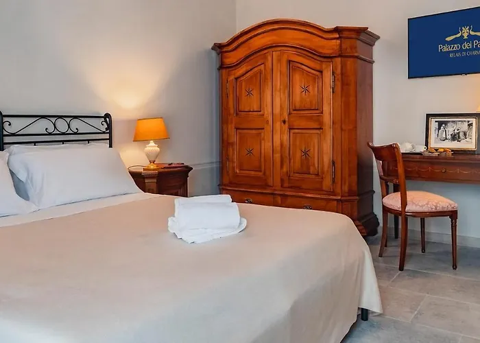 Palazzo Dei Pavoni, Relais Di Charme 4* L'Aquila