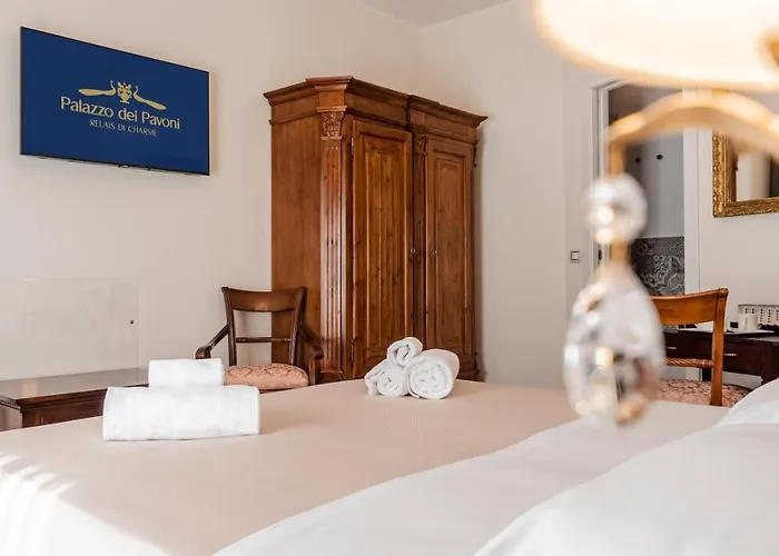 Palazzo Dei Pavoni, Relais Di Charme Bed & Breakfast L'Aquila